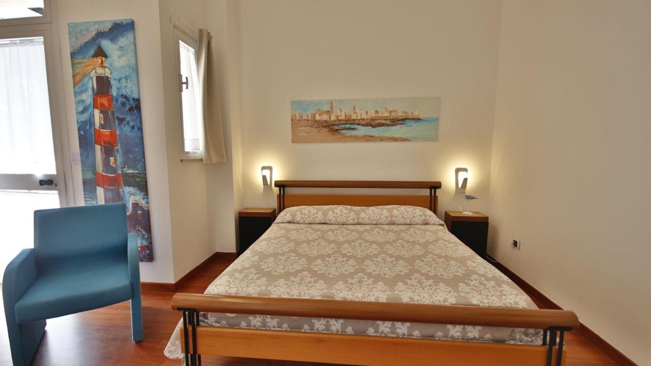 Casa Levante A 75 Mt Dalla Spiaggia Monopoli Eksteriør bilde